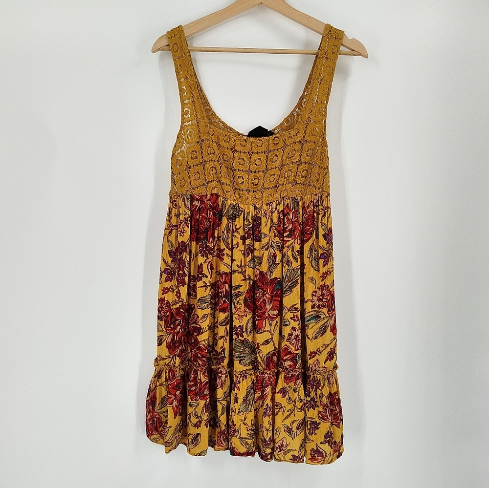 Urban Outfitters | baby doll mini dress